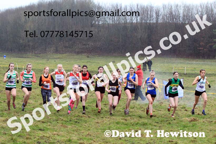 Womens under-17s and under-20s 2022 North Eastern Harrier League, Thornley Farm, Peterlee, County Durham. Photo: David T. Hewitson/Sports for All Pics